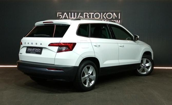 Skoda Karoq I с пробегом 2020 года, цена 2 280 000 рублей, 97422 км, внедорожник, Автокод Объявления