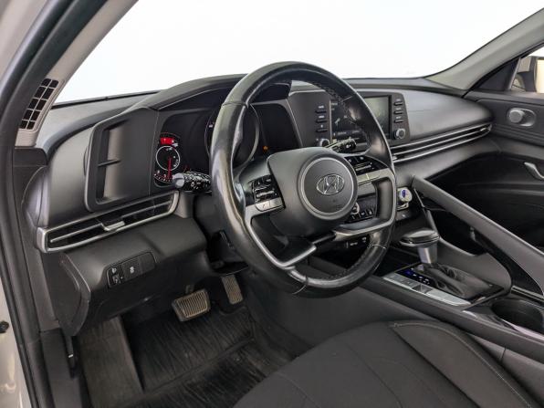 Hyundai Elantra VII (CN7) с пробегом 2021 года, цена 1 700 000 рублей, 185410 км, седан, Автокод Объявления