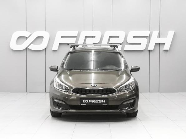 Kia Ceed II Рестайлинг с пробегом 2017 года, цена 1 499 000 рублей, 142132 км, универсал, Автокод Объявления