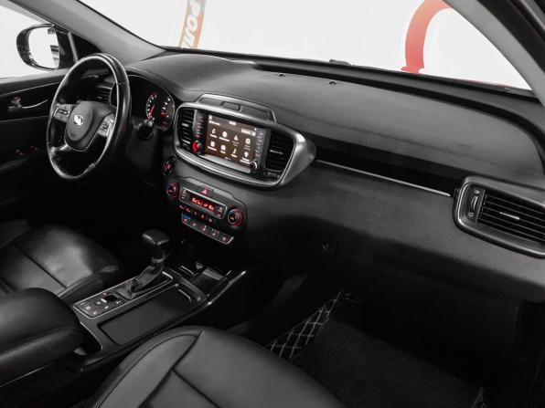 Kia Sorento III Prime Рестайлинг с пробегом 2018 года, цена 2 614 000 рублей, 193358 км, внедорожник, Автокод Объявления