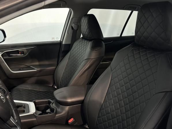 Toyota RAV4 V (XA50) с пробегом 2019 года, цена 3 150 000 рублей, 115600 км, внедорожник, Автокод Объявления