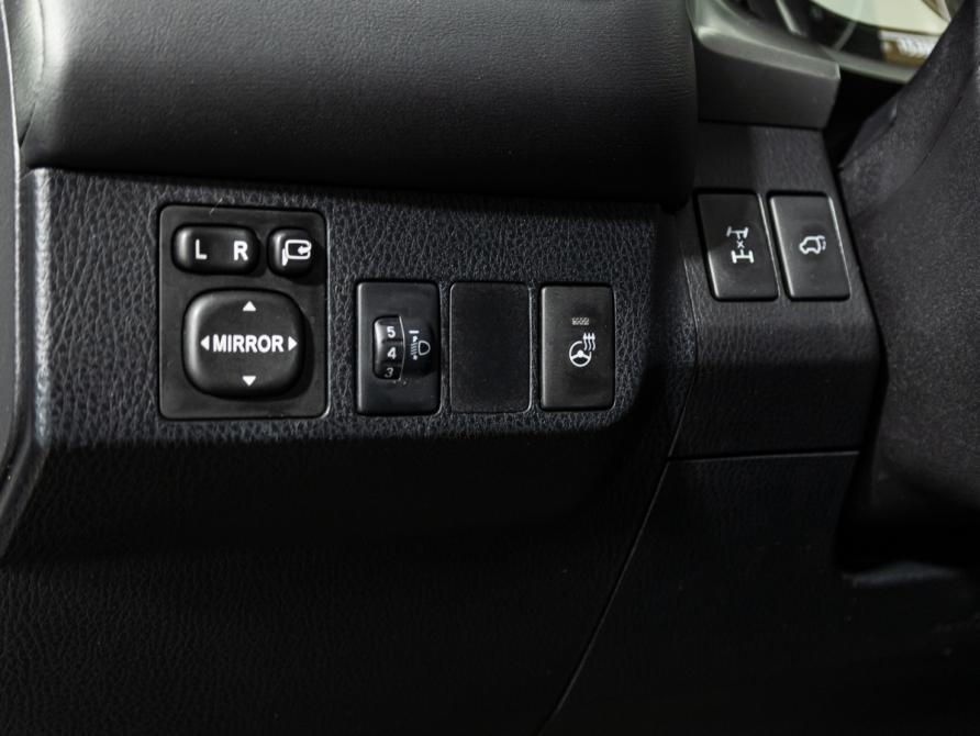 Toyota RAV4 IV (XA40) Рестайлинг Санкт-Петербург  - изображение 18