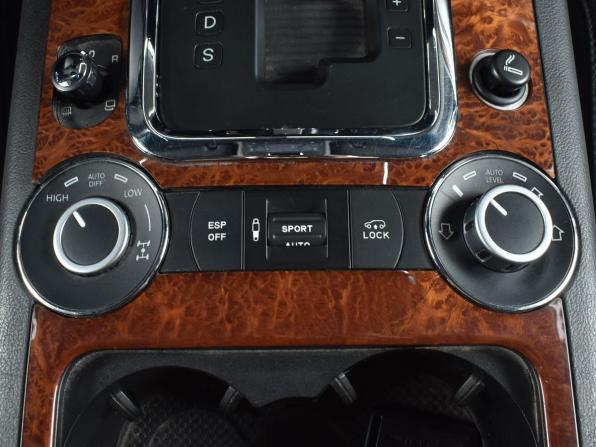 Volkswagen Touareg I Рестайлинг с пробегом 2008 года, цена 1 099 995 рублей, 205178 км, внедорожник, Автокод Объявления