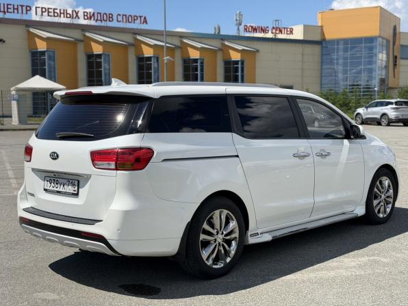 Kia Carnival III с пробегом 2015 года, цена 2 100 000 рублей, 243977 км, минивэн, Автокод Объявления