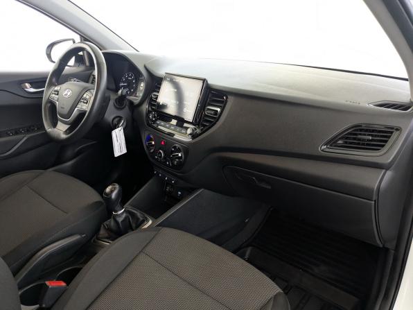 Hyundai Solaris II Рестайлинг с пробегом 2020 года, цена 1 050 000 рублей, 222334 км, седан, Автокод Объявления