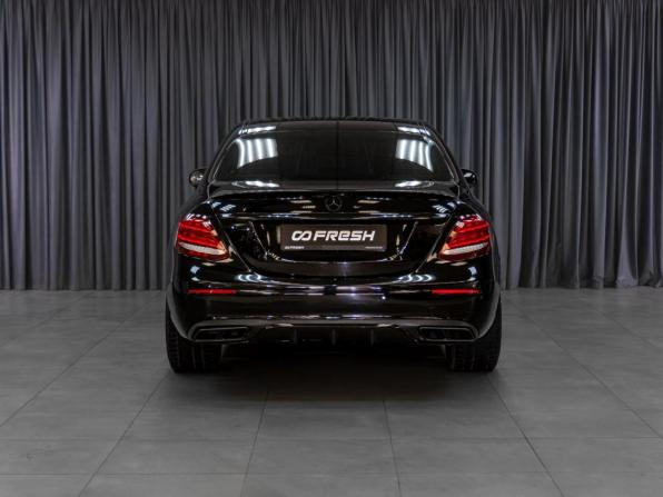 Mercedes-Benz E-Класс V (W213 S213 C238) с пробегом 2016 года, цена 2 319 000 рублей, 180425 км, седан, Автокод Объявления