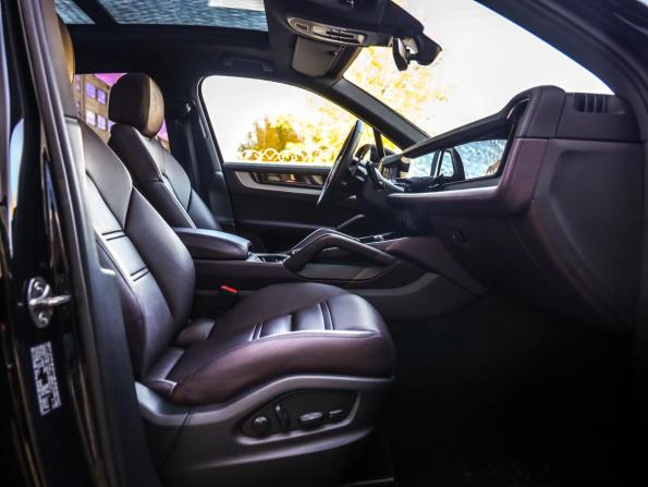Porsche Cayenne III Рестайлинг с пробегом 2023 года, цена 12 363 812 рублей, 49633 км, внедорожник, Автокод Объявления