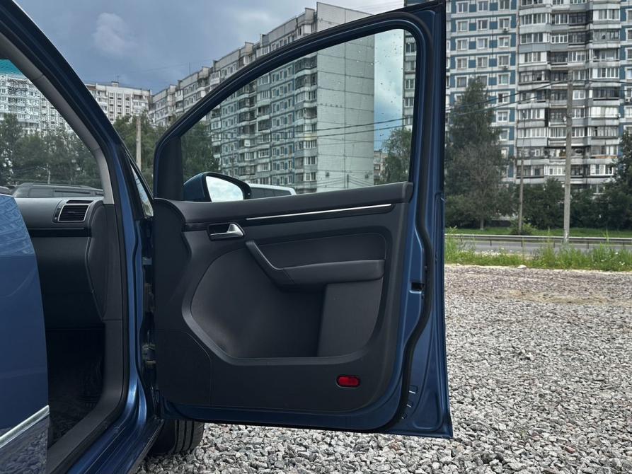 Volkswagen Touran I Рестайлинг 2 Ярославль  - изображение 17