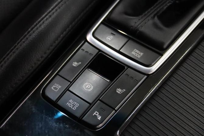 Kia Optima IV Рестайлинг с пробегом 2019 года, цена 1 595 950 рублей, 129902 км, седан, Автокод Объявления