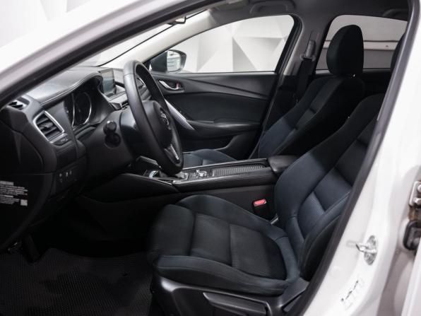 Mazda 6 III (GJ) Рестайлинг с пробегом 2016 года, цена 1 710 000 рублей, 185043 км, седан, Автокод Объявления