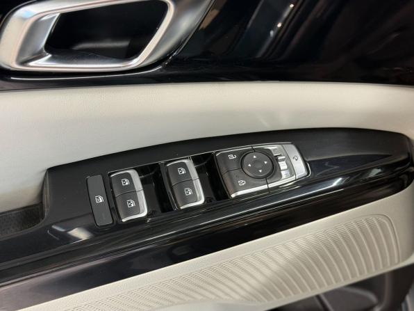 Kia Carnival IV с пробегом 2021 года, цена 3 990 000 рублей, 131234 км, минивэн, Автокод Объявления