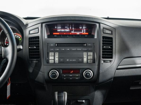 Mitsubishi Pajero IV Рестайлинг 1 с пробегом 2014 года, цена 2 300 500 рублей, 171459 км, внедорожник, Автокод Объявления
