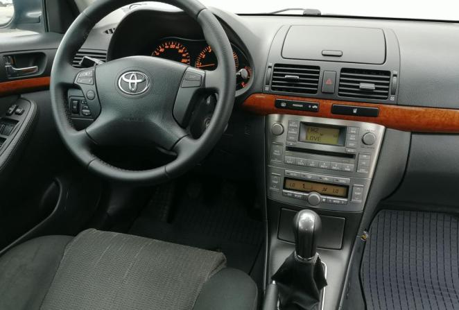 Toyota Avensis II Рестайлинг с пробегом 2007 года, цена 820 000 рублей, 208000 км, седан, Автокод Объявления