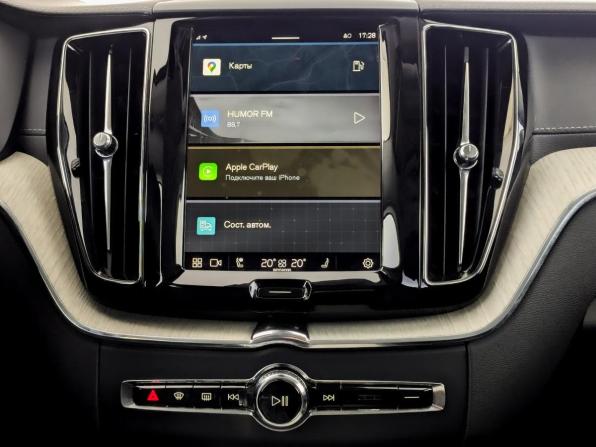 Volvo XC60 II Рестайлинг с пробегом 2021 года, цена 4 655 000 рублей, 49603 км, внедорожник, Автокод Объявления