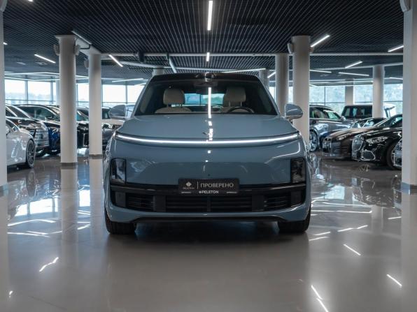 Li Auto (Lixiang) L9 I с пробегом 2023 года, цена 6 420 000 рублей, 48721 км, внедорожник, Автокод Объявления