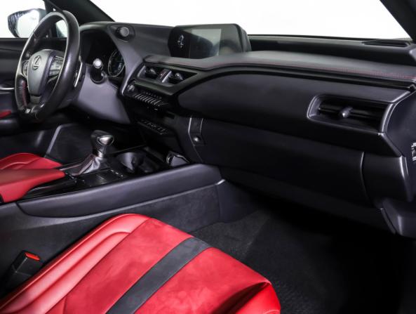 Lexus UX I с пробегом 2019 года, цена 2 690 000 рублей, 143933 км, внедорожник, Автокод Объявления