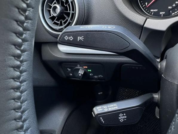 Audi A3 III (8V) Рестайлинг с пробегом 2019 года, цена 2 350 000 рублей, 40275 км, седан, Автокод Объявления