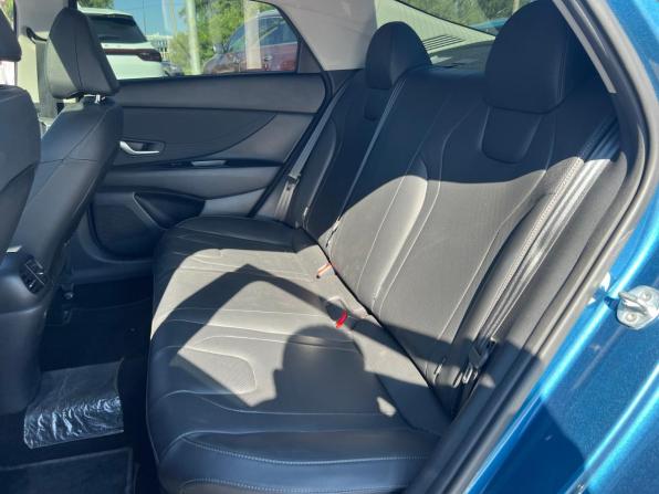 Hyundai Elantra VII (CN7) с пробегом 2023 года, цена 2 025 000 рублей, 45494 км, седан, Автокод Объявления