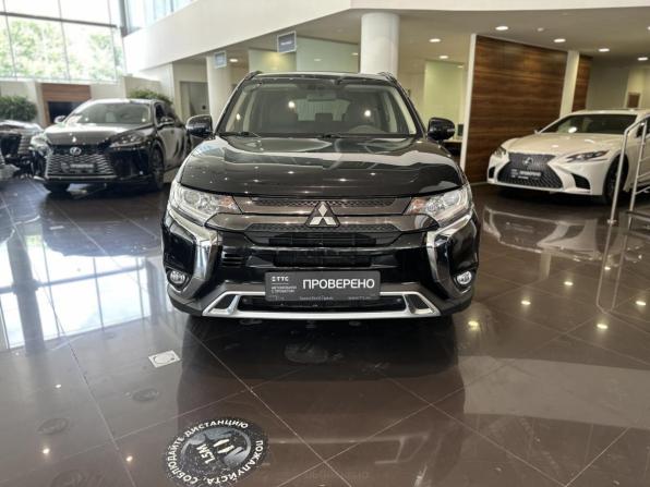 Mitsubishi Outlander III Рестайлинг 3 с пробегом 2021 года, цена 2 690 000 рублей, 86751 км, внедорожник, Автокод Объявления