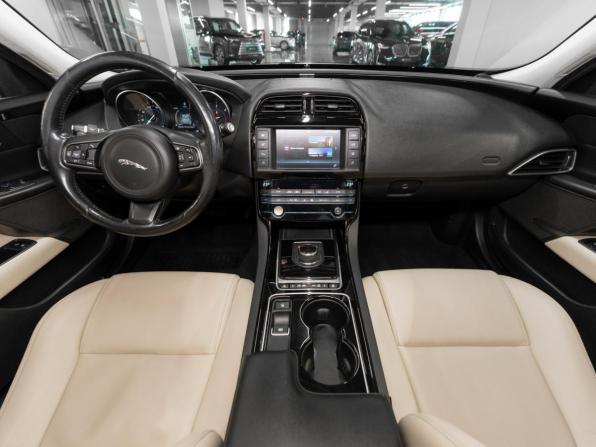 Jaguar XE I с пробегом 2017 года, цена 1 780 000 рублей, 230511 км, седан, Автокод Объявления