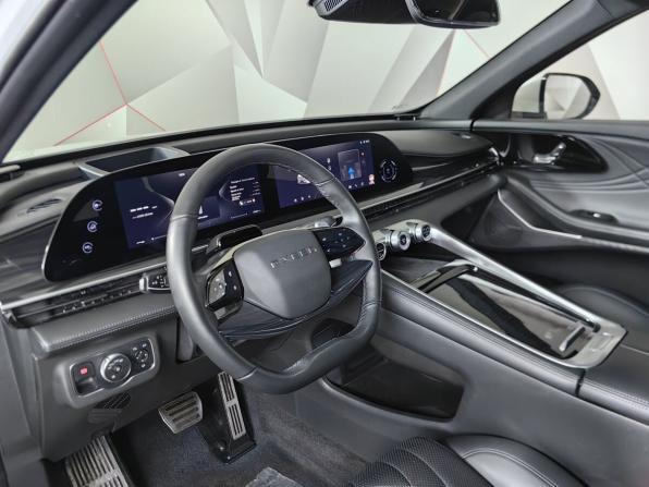 Exeed RX с пробегом 2023 года, цена 3 100 000 рублей, 23585 км, внедорожник, Автокод Объявления