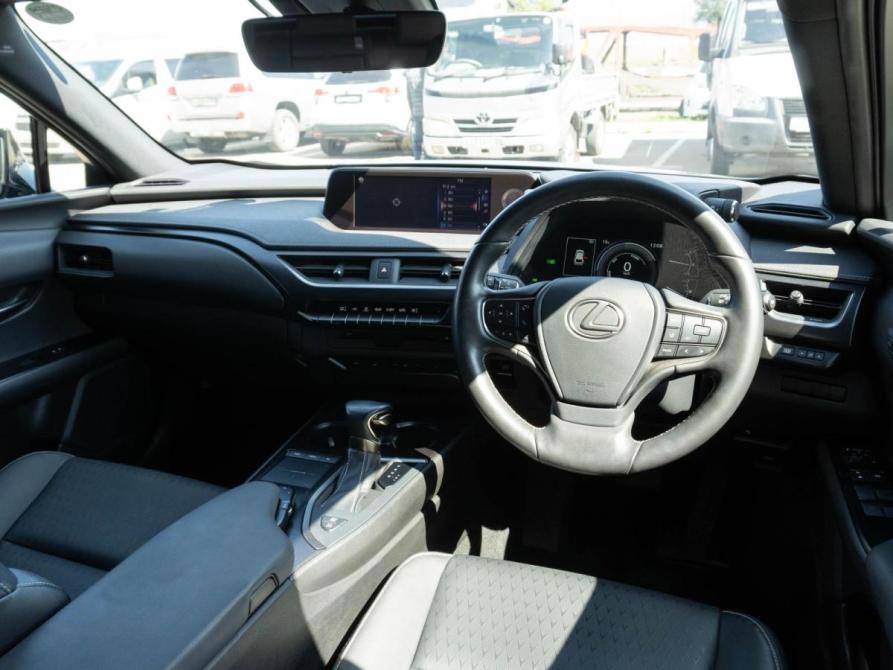Lexus UX I Улан-Удэ  - изображение 11
