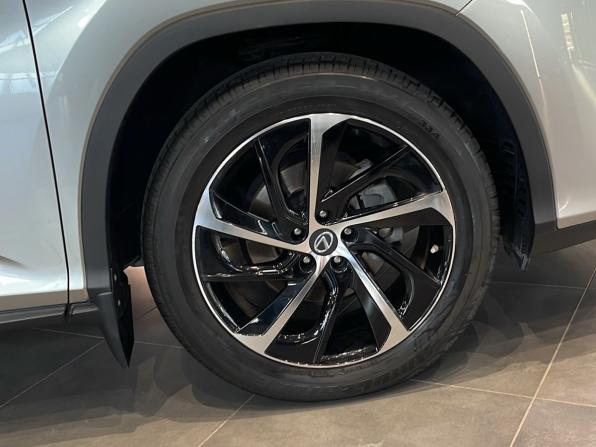 Lexus RX IV Рестайлинг с пробегом 2020 года, цена 5 699 000 рублей, 73000 км, внедорожник, Автокод Объявления