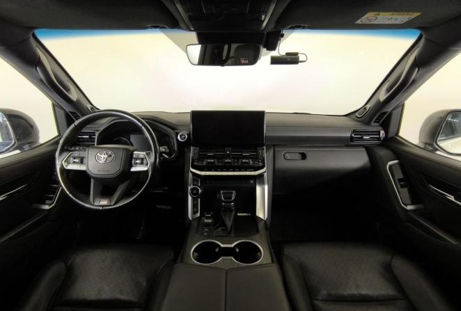Toyota Land Cruiser 300 Series с пробегом 2021 года, цена 9 700 000 рублей, 62663 км, внедорожник, Автокод Объявления