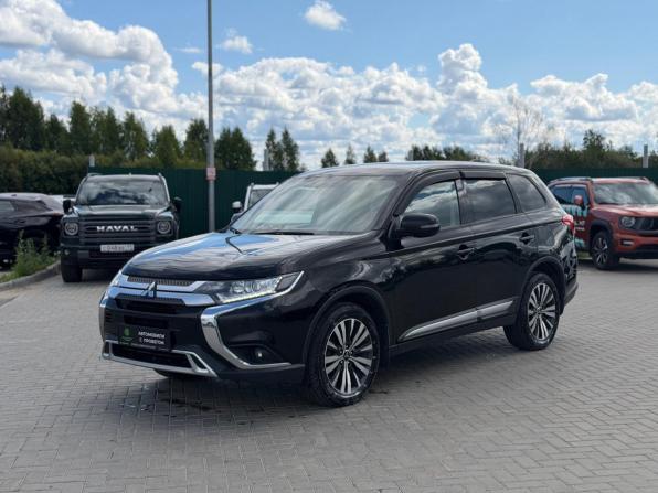 Mitsubishi Outlander III Рестайлинг 3 с пробегом 2019 года, цена 2 100 000 рублей, 104101 км, внедорожник, Автокод Объявления