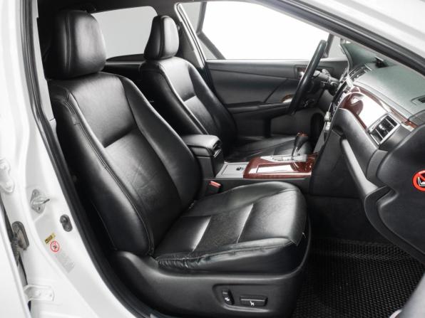 Toyota Camry VII (XV50) с пробегом 2013 года, цена 1 289 000 рублей, 448886 км, седан, Автокод Объявления