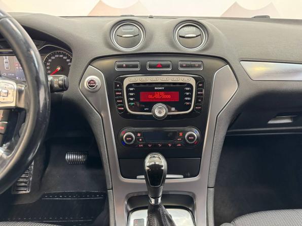 Ford Mondeo IV Рестайлинг с пробегом 2012 года, цена 999 000 рублей, 277975 км, седан, Автокод Объявления