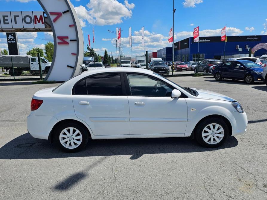 Kia Rio II Рестайлинг Тюмень  - изображение 8
