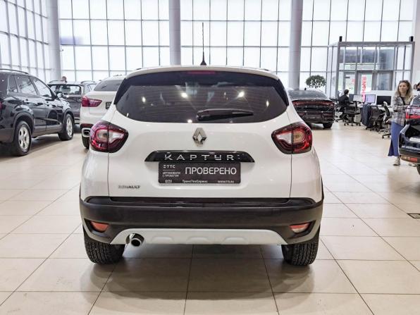 Renault Kaptur I с пробегом 2017 года, цена 1 230 000 рублей, 181677 км, внедорожник, Автокод Объявления