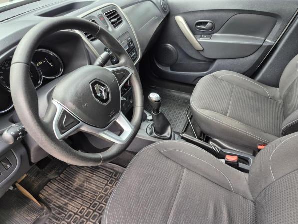 Renault Logan II Рестайлинг с пробегом 2022 года, цена 1 079 000 рублей, 87551 км, седан, Автокод Объявления