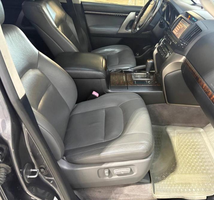Toyota Land Cruiser 200 Series Санкт-Петербург  - изображение 29