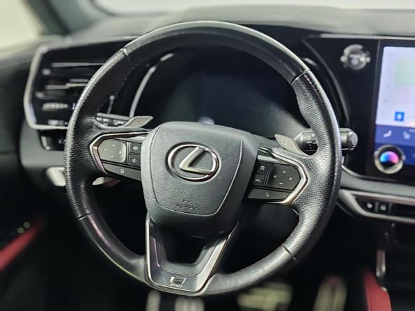 Lexus RX V с пробегом 2023 года, цена 8 999 000 рублей, 75966 км, внедорожник, Автокод Объявления