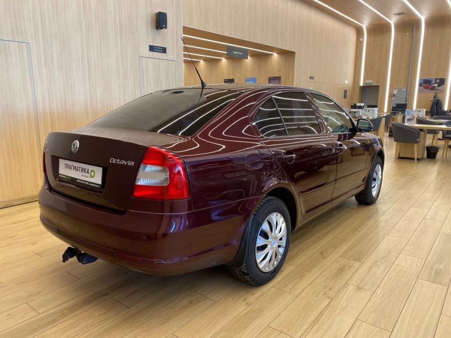 Skoda Octavia II (A5) Рестайлинг Санкт-Петербург  - изображение 6