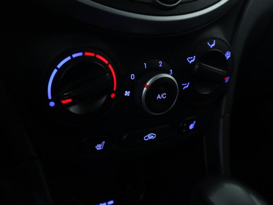 Hyundai Solaris I Москва  - изображение 18