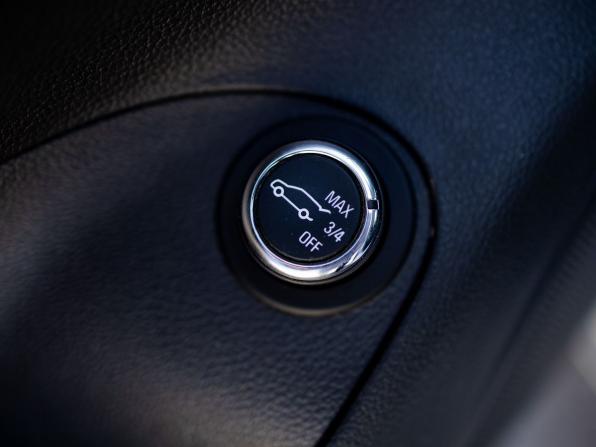 Opel Astra K с пробегом 2019 года, цена 1 299 000 рублей, 203680 км, универсал, Автокод Объявления