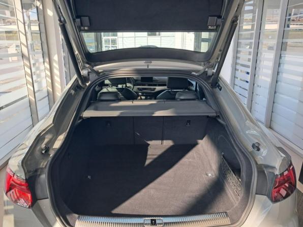 Audi A5 II (F5) Рестайлинг с пробегом 2019 года, цена 3 736 000 рублей, 101001 км, лифтбек, Автокод Объявления