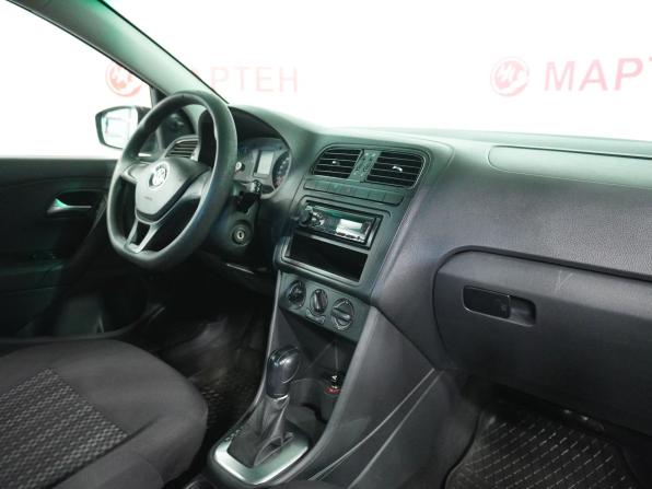 Volkswagen Polo V Рестайлинг с пробегом 2016 года, цена 883 000 рублей, 189378 км, седан, Автокод Объявления