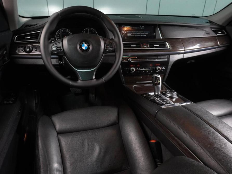 BMW 7 серии V (F01/F02/F04) Рестайлинг Воронеж  - изображение 6