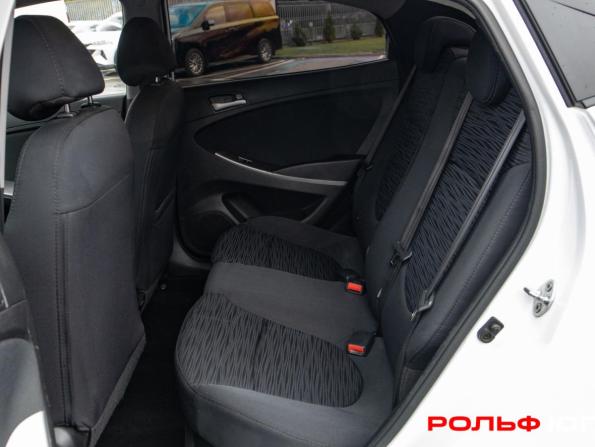 Hyundai Solaris I Рестайлинг с пробегом 2015 года, цена 1 148 000 рублей, 65184 км, седан, Автокод Объявления