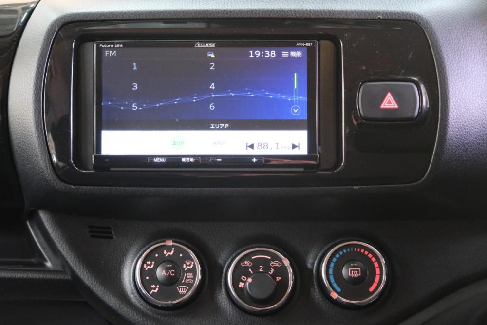 Toyota Vitz III (XP130) Рестайлинг 2 Омск  - изображение 15