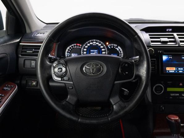 Toyota Camry VII (XV50) с пробегом 2012 года, цена 1 324 000 рублей, 320925 км, седан, Автокод Объявления