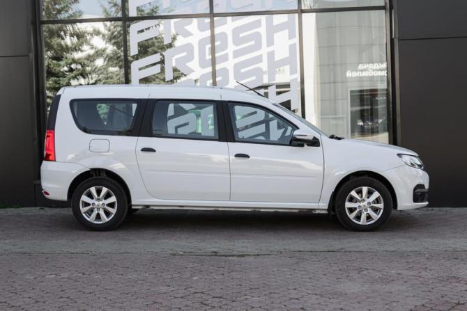 Lada (ВАЗ) Largus I Рестайлинг с пробегом 2024 года, цена 1 399 000 рублей, 1817 км, универсал, Автокод Объявления