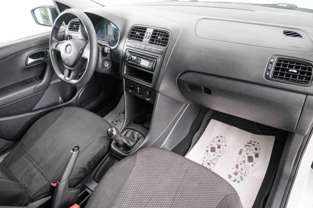 Volkswagen Polo V Рестайлинг Красноярск  - изображение 13