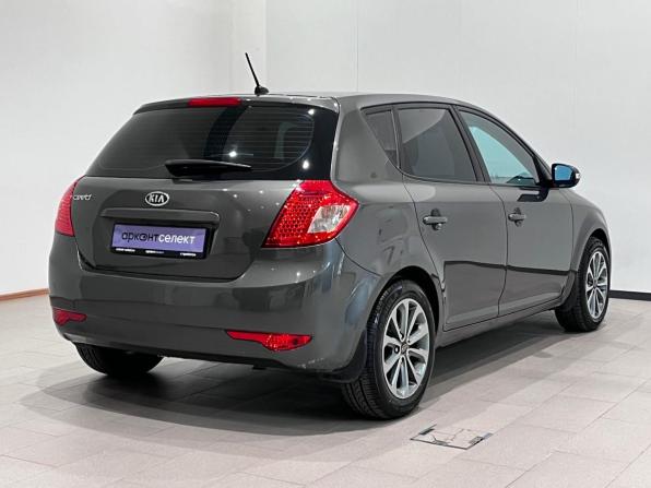 Kia Ceed I Рестайлинг с пробегом 2012 года, цена 786 000 рублей, 226100 км, хэтчбек, Автокод Объявления