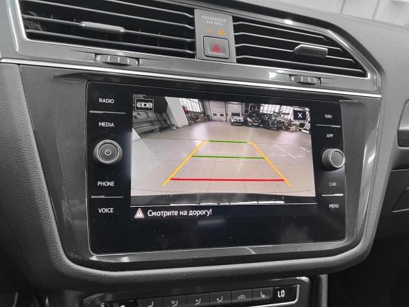 Volkswagen Tiguan II с пробегом 2021 года, цена 3 149 000 рублей, 93685 км, внедорожник, Автокод Объявления