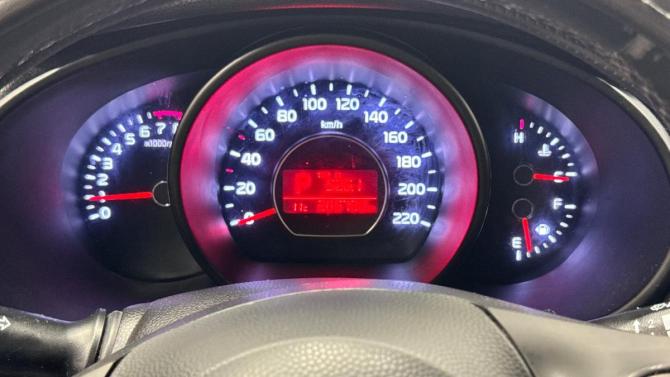 Kia Soul II Рестайлинг с пробегом 2017 года, цена 1 160 000 рублей, 205000 км, хэтчбек, Автокод Объявления